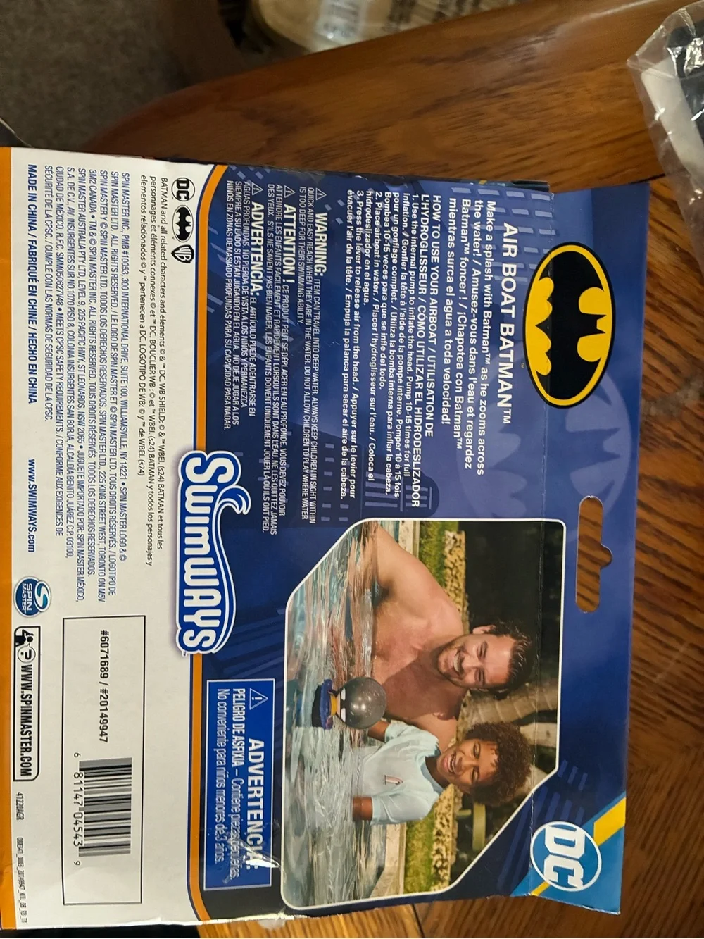 Swimways DC Batman Air Boat: Pool Splash Toy for Ages 4+